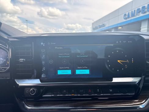 Used 2023 Chevrolet Silverado 1500 LT AWD/4WD image 22