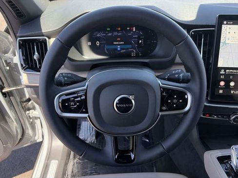 New 2026 Volvo XC90 T8 Plus w/ Protection Package Premier AWD/4WD image 21
