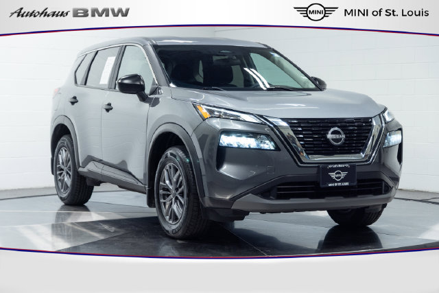 Used 2023 Nissan Rogue S AWD/4WD image 1