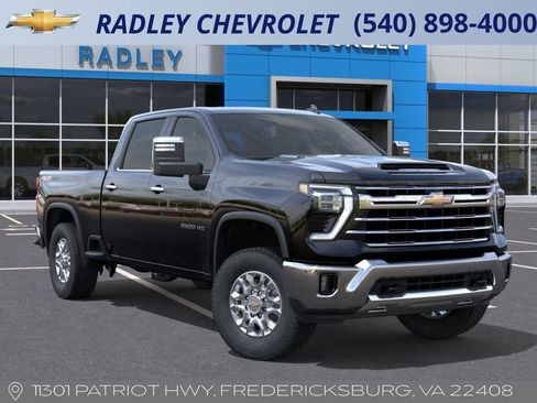 New 2026 Chevrolet Silverado 2500 LTZ w/ LTZ Convenience Package image 7