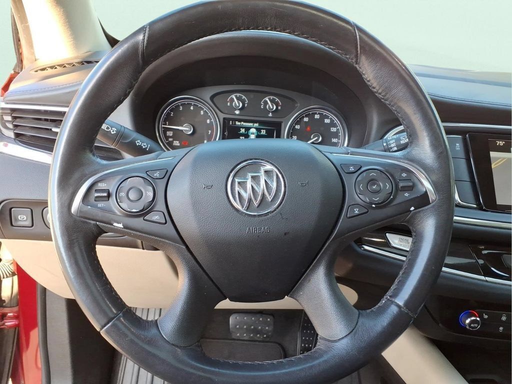 Used 2019 Buick Enclave Essence FWD image 24