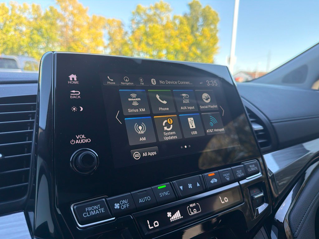 Certified 2024 Honda Odyssey Elite image 32