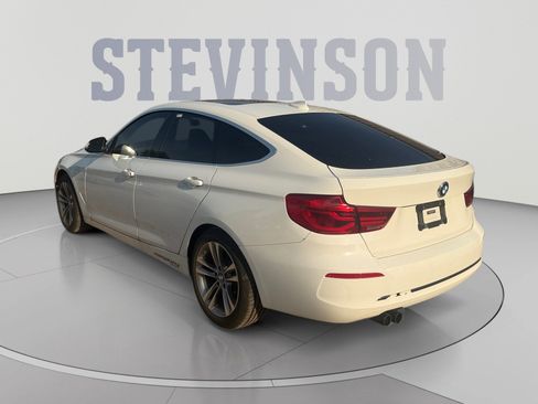Used 2018 BMW 330i Gran Turismo xDrive AWD/4WD image 3