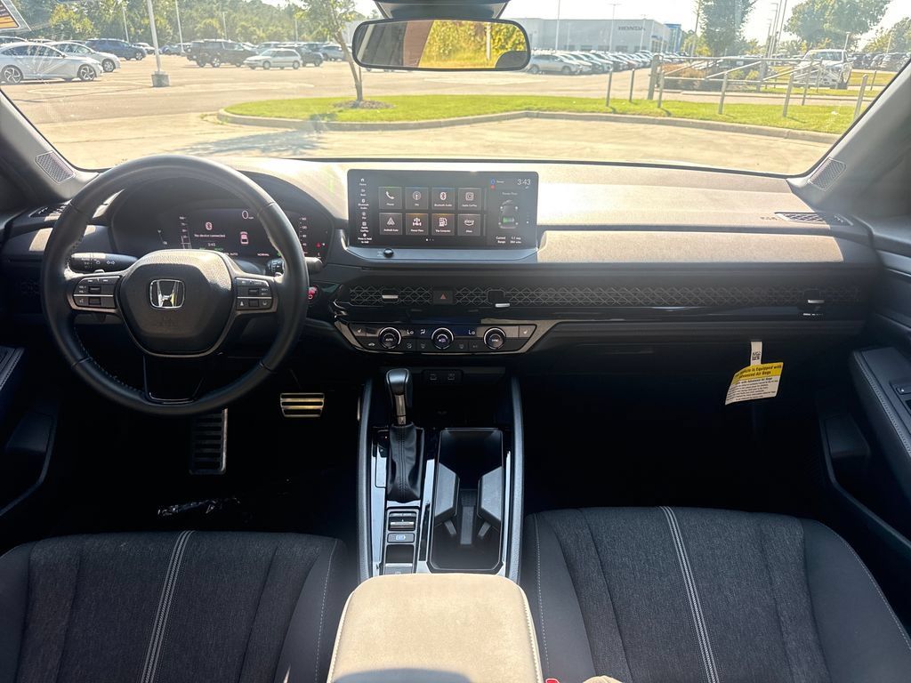 Certified 2025 Honda Accord Sport image 17