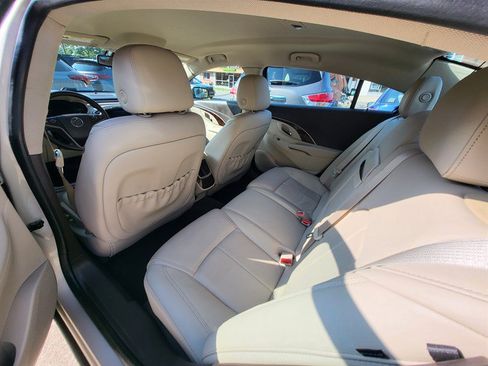 Used 2015 Buick LaCrosse Leather w/ Driver Confidence Package #1 FWD image 10
