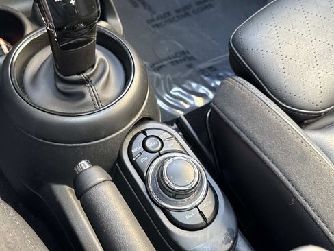 Certified 2023 MINI Cooper S FWD image 23