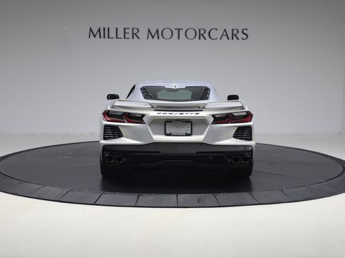 Used 2024 Chevrolet Corvette Stingray Premium Cpe w/ Z51 Performance Package RWD image 7