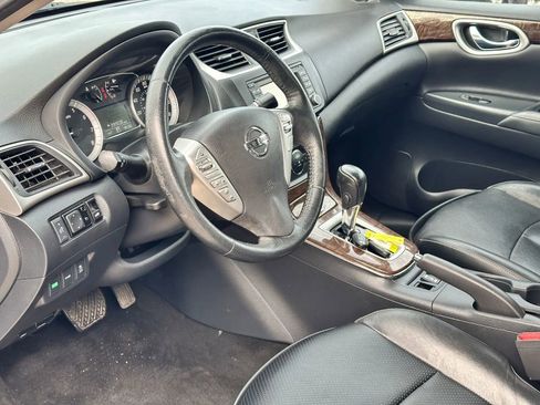 Used 2015 Nissan Sentra SL w/ Navigation Package image 10