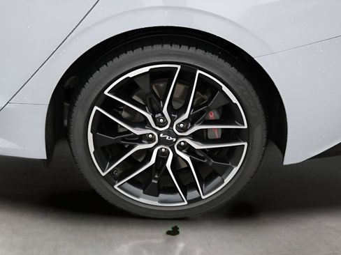 Used 2024 Kia K5 GT FWD image 9