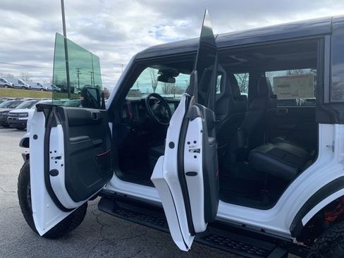 New 2025 Ford Bronco Raptor w/ Interior Carbon Fiber Pack image 16