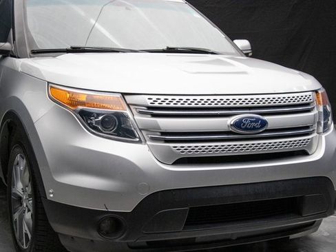 Used 2012 Ford Explorer Limited image 4