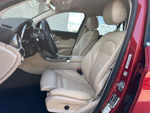 Used 2017 Mercedes-Benz GLC 300 image 14