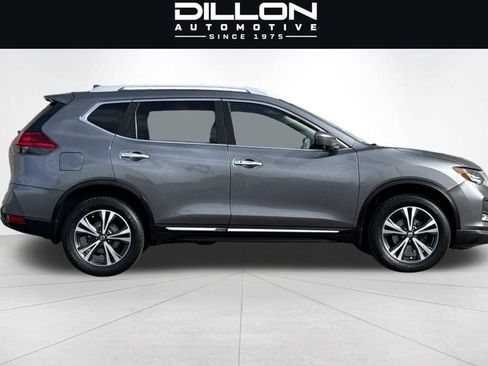 Used 2017 Nissan Rogue SL w/ SL Premium Package AWD/4WD image 3
