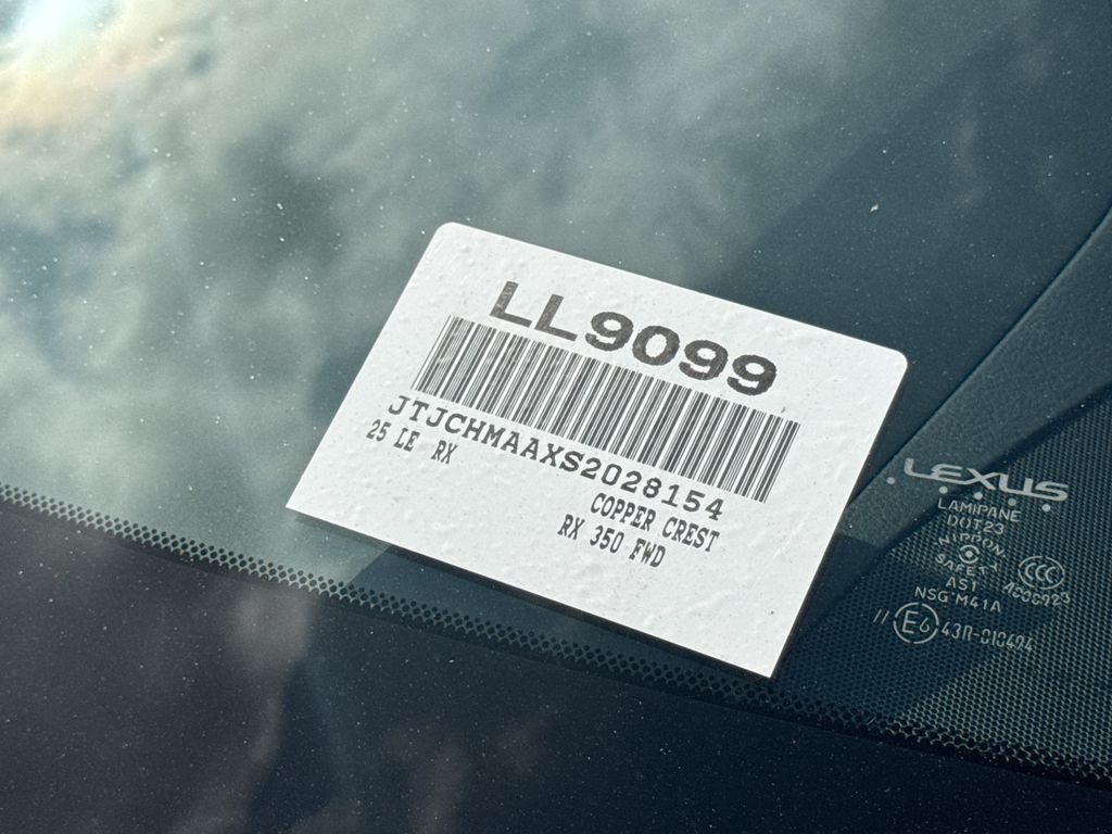 Used 2025 Lexus RX 350 Premium w/ Accessory Package (Z1) FWD image 17