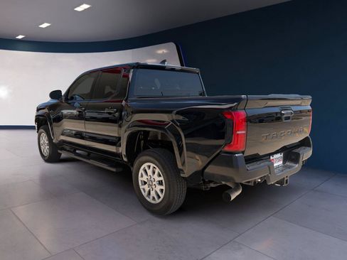 Used 2025 Toyota Tacoma SR RWD image 3