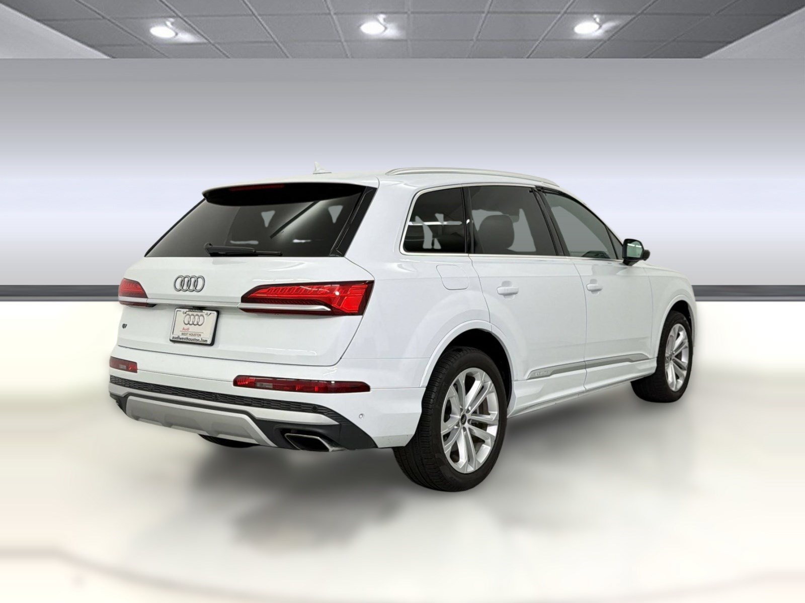 Used 2025 Audi Q7 3.0T Premium Plus AWD/4WD image 9