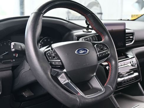 Used 2022 Ford Explorer ST-Line w/ Class IV Trailer Tow Package image 14