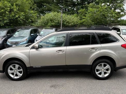 Used 2014 Subaru Outback 2.5i Premium w/ Popular Package #1A AWD/4WD image 4