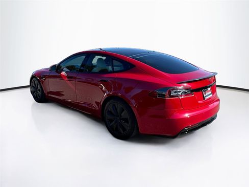 Used 2021 Tesla Model S Plaid image 5