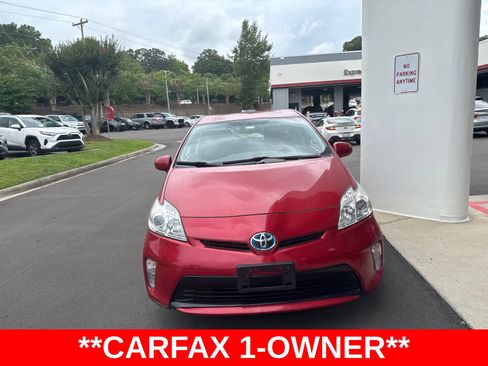 Used 2014 Toyota Prius Two FWD image 1