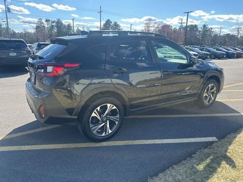 Used 2024 Subaru Crosstrek 2.0i Premium AWD/4WD image 5