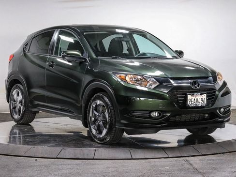Used 2018 Honda HR-V EX image 5