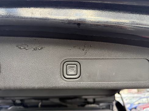 Used 2009 Chevrolet Tahoe LTZ image 26