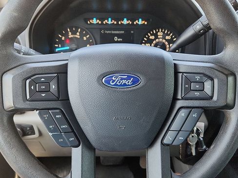 Used 2019 Ford F150 XL w/ Equipment Group 101A Mid AWD/4WD image 11