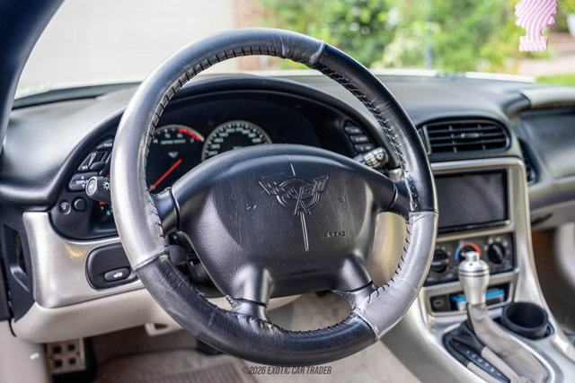 Used 2000 Chevrolet Corvette Coupe RWD image 57