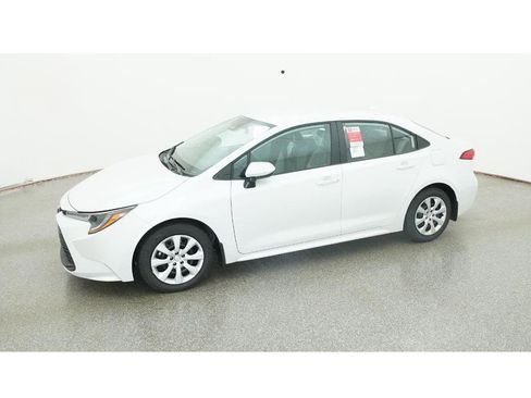 New 2026 Toyota Corolla LE image 2