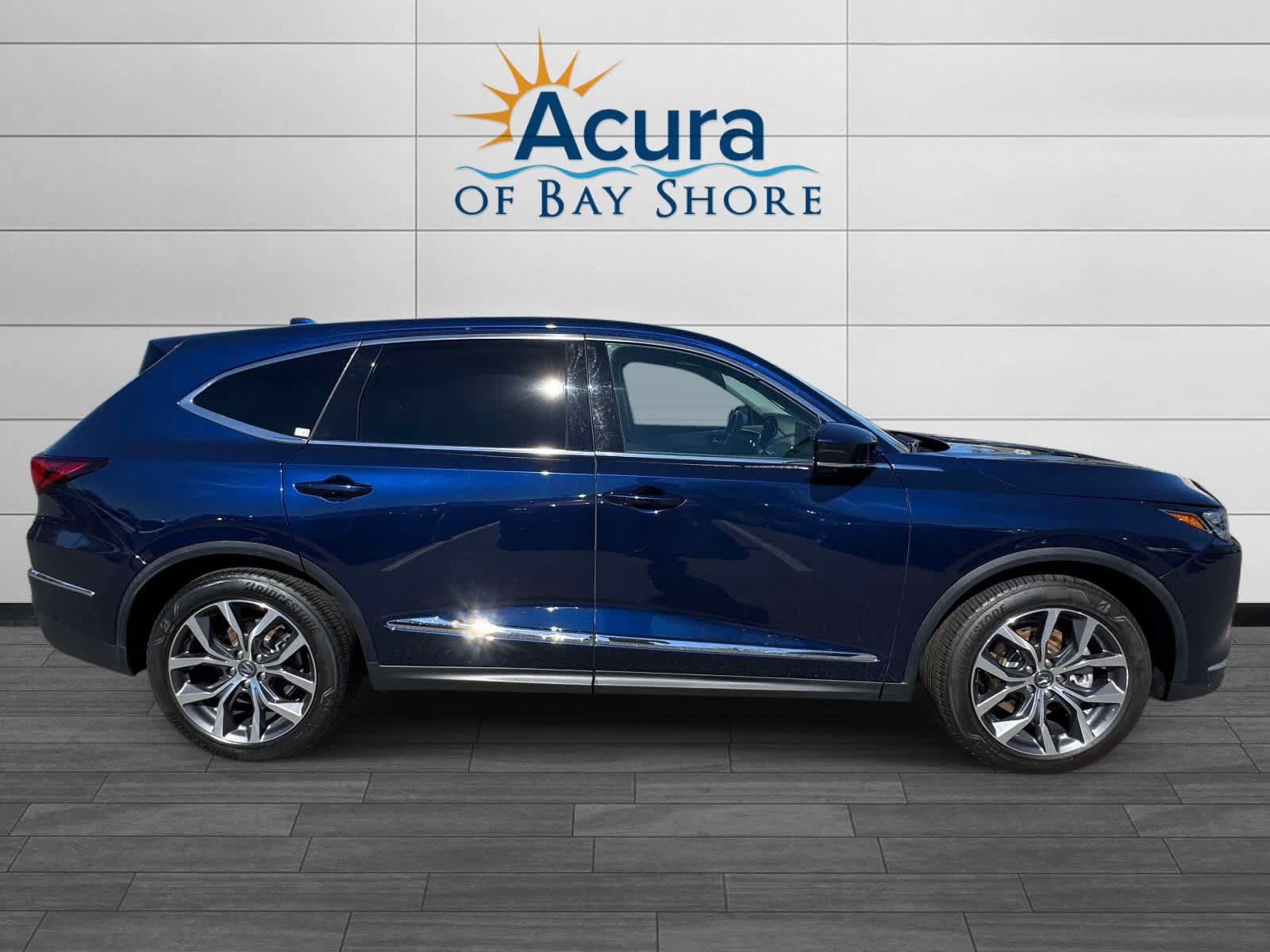 Used 2024 Acura MDX w/ Technology Package AWD/4WD image 7