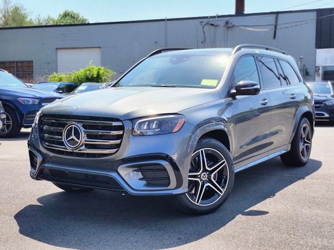 New 2026 Mercedes-Benz GLS 450 4MATIC image 1