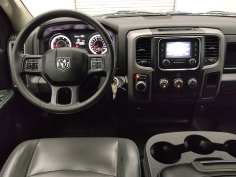 Used 2021 RAM 1500 Tradesman w/ Chrome Appearance Group RWD image 22