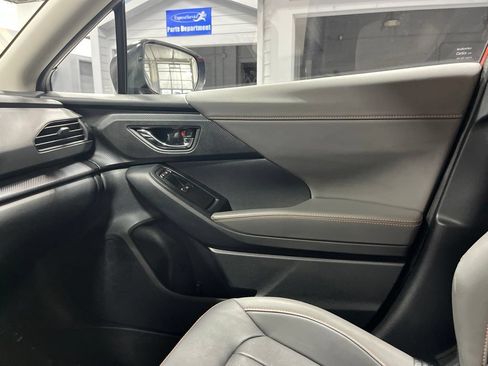 Certified 2024 Subaru Crosstrek 2.5i Limited w/ Crosstrek Mirror Package AWD/4WD image 17