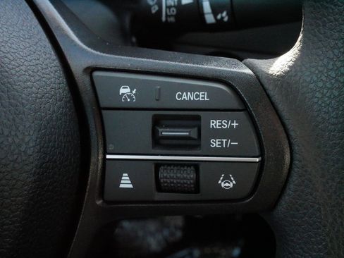 Certified 2025 Honda Accord LX image 25