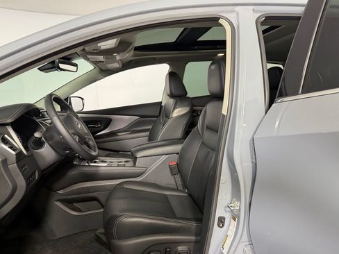 Used 2024 Nissan Murano SL FWD image 19