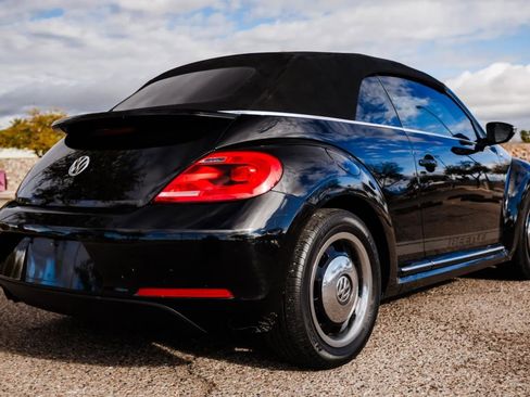 Used 2013 Volkswagen Beetle 2.5 50's Edition image 5