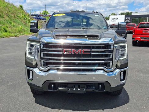 Used 2022 GMC Sierra 3500 SLT w/ SLT Premium Package AWD/4WD image 2