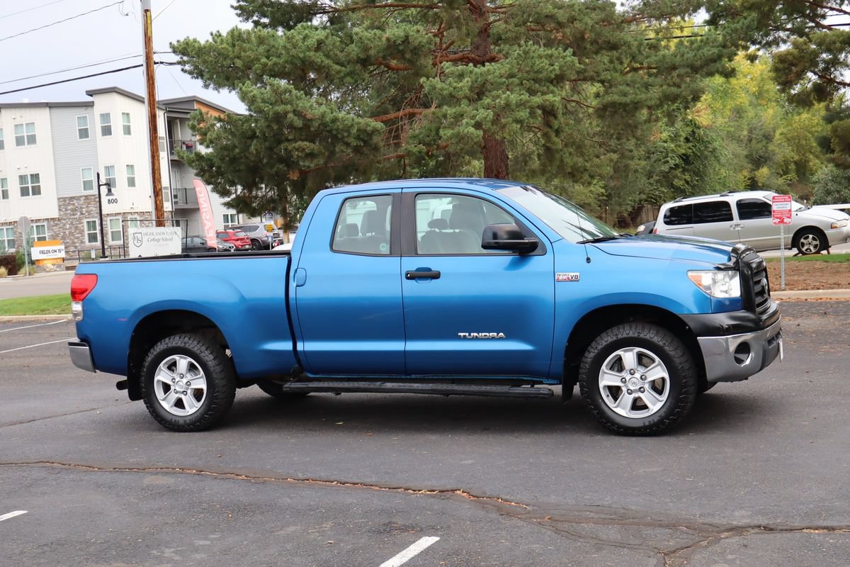 Used 2008 Toyota Tundra 4x4 Double Cab image 2