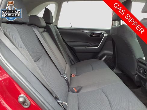 Used 2023 Toyota RAV4 LE image 12