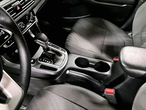 Used 2021 Kia Seltos LX AWD/4WD image 17