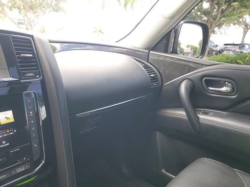 Used 2021 INFINITI QX80 Luxe w/ All-Season Package RWD image 30