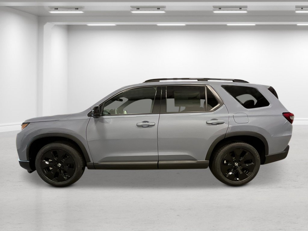 New 2026 Honda Pilot Black Edition image 2