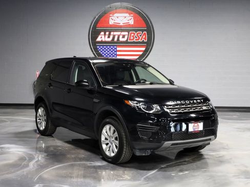 Used 2017 Land Rover Discovery Sport SE AWD/4WD image 1