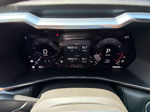 Used 2024 GMC Canyon Elevation w/ Trailering Package RWD image 12
