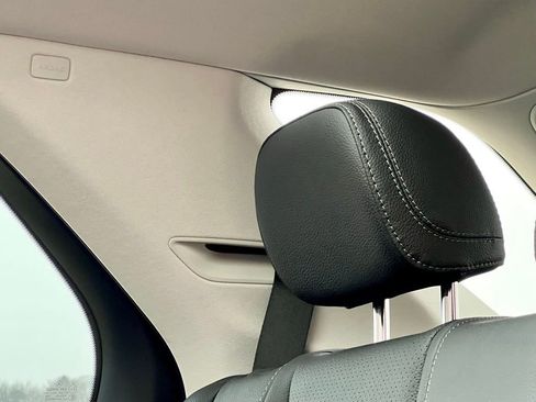 Certified 2024 Mercedes-Benz GLE 350 4MATIC image 27