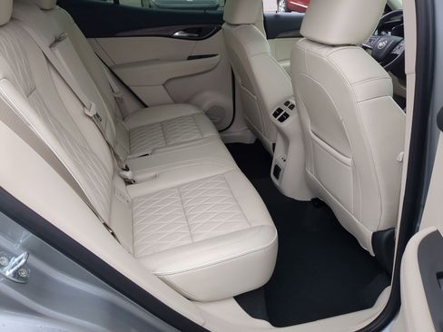 Used 2023 Buick Envision Avenir AWD/4WD image 26
