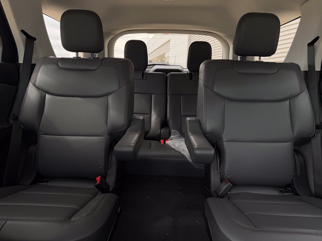 New 2026 Ford Explorer Active w/ Active Comfort Package RWD image 16