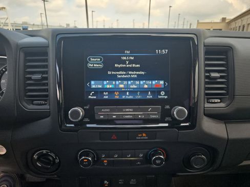 Used 2022 Nissan Frontier S w/ Technology Package image 16