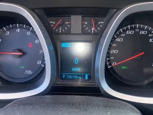 Used 2015 Chevrolet Equinox LT w/ Driver Convenience Package image 6